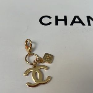 New Chanel CC charm from the holiday 2023 beauty collection. Gold tone.